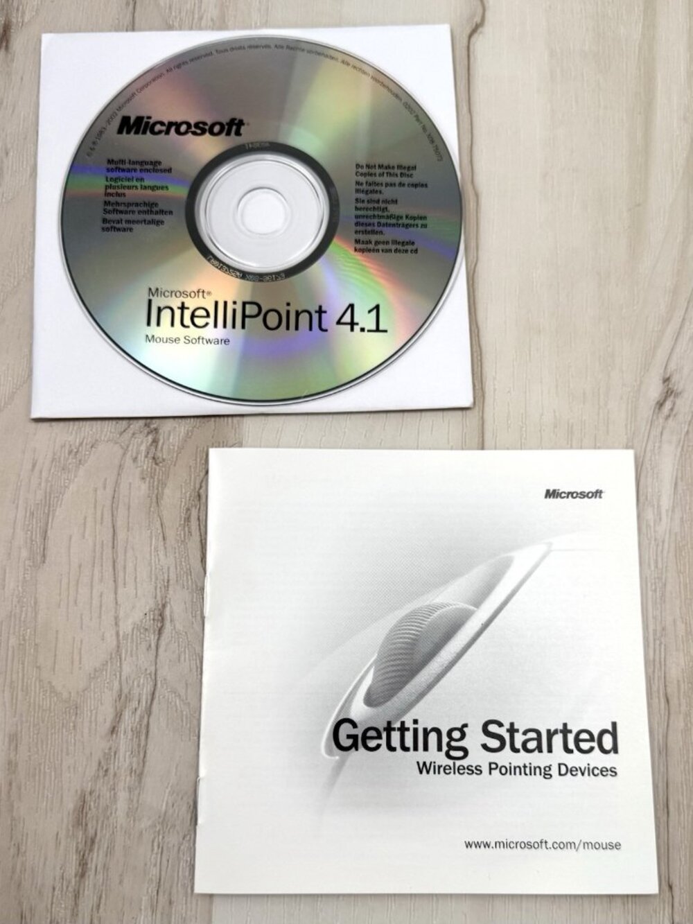 MICROSOFT IntelliPoint 4.1 Wireless Pointing Mouse Software CD-Rom Disc & Manual